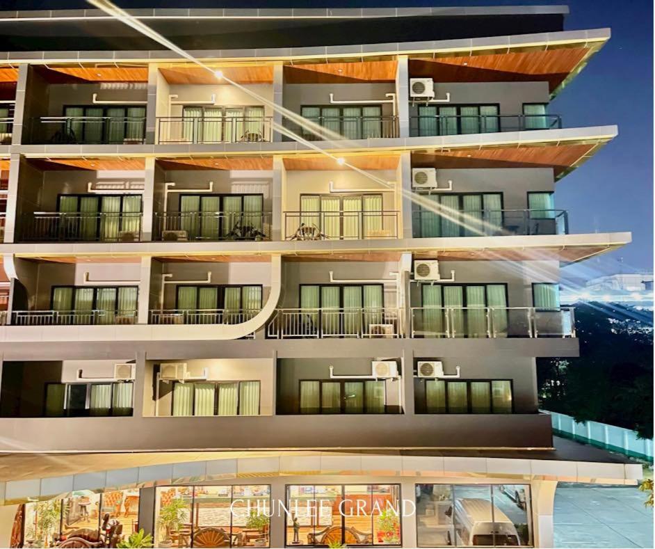 Hotel Chunlee Grand Korat Nakhonratchasima Exterior foto